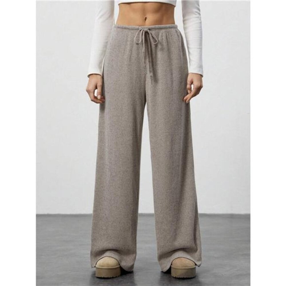 Relaxed Fit Wide Leg Pants - Picture 3 of 16